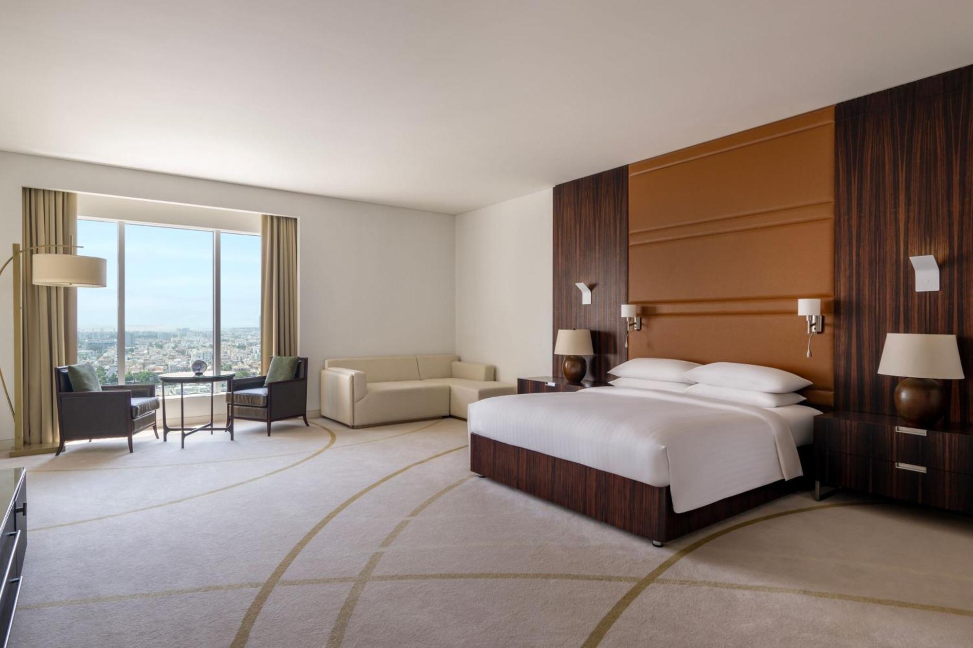 Marriott Hotel Downtown Абу-Даби Экстерьер фото